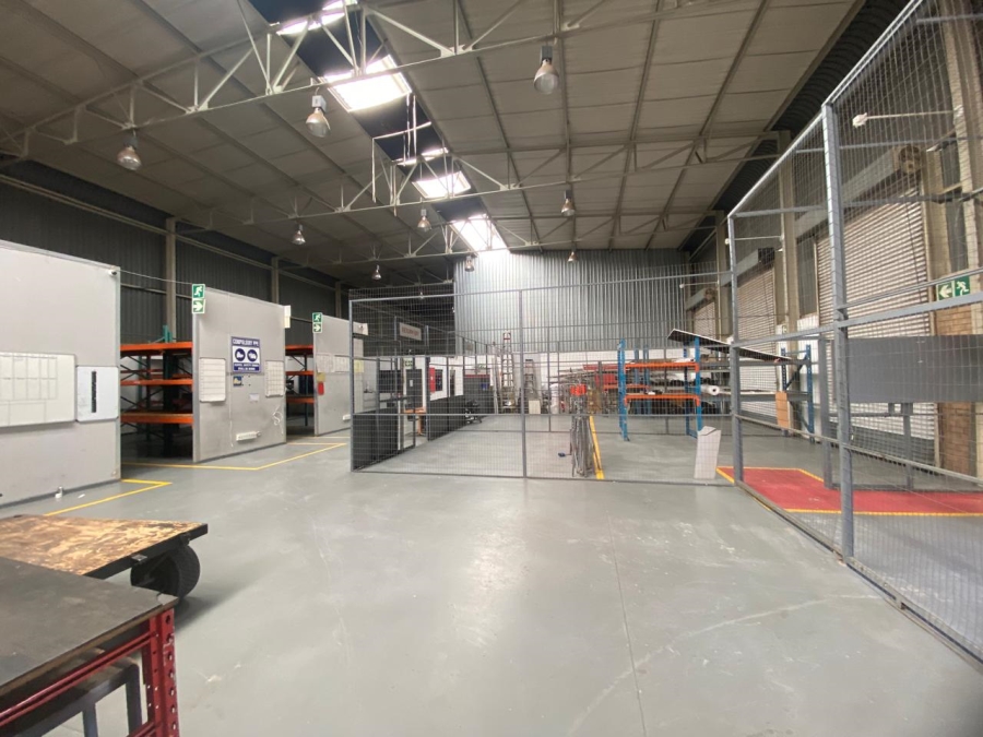 To Let Commercial Property for Rent in Randjespark Gauteng