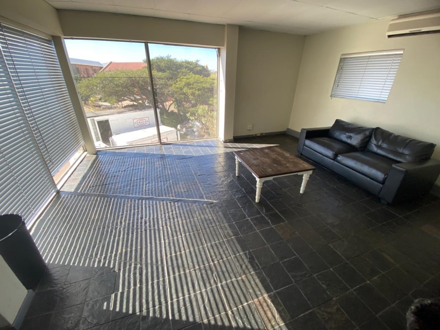 To Let Commercial Property for Rent in Randjespark Gauteng