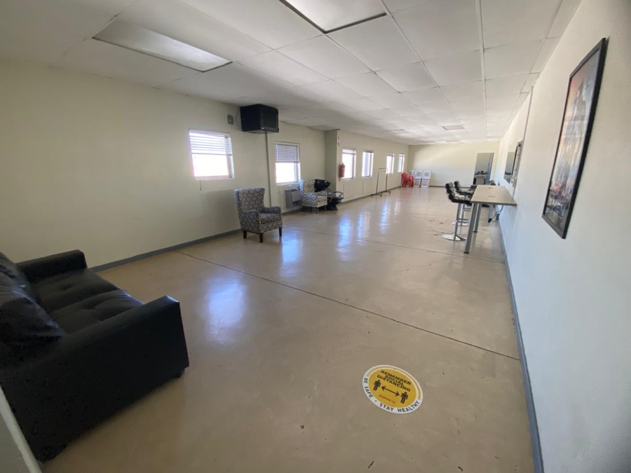 To Let Commercial Property for Rent in Randjespark Gauteng