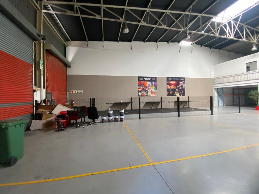 To Let Commercial Property for Rent in Randjespark Gauteng