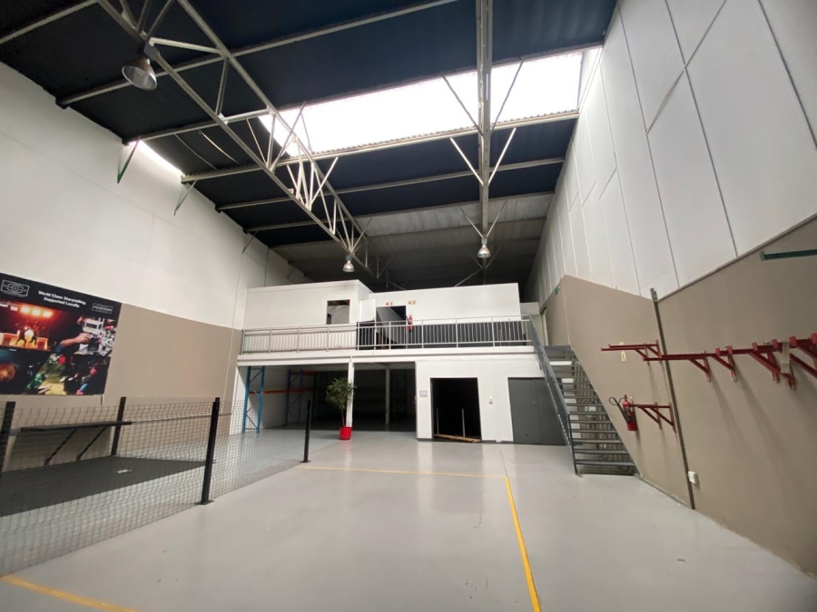 To Let Commercial Property for Rent in Randjespark Gauteng