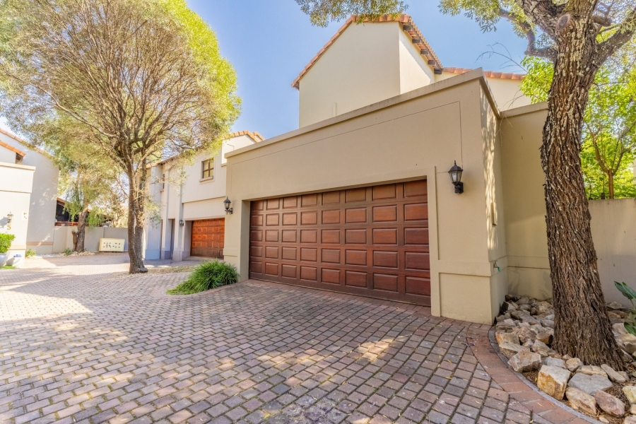 To Let 3 Bedroom Property for Rent in Dainfern Gauteng