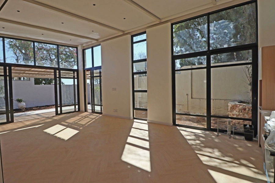 To Let 2 Bedroom Property for Rent in Bryanston Gauteng