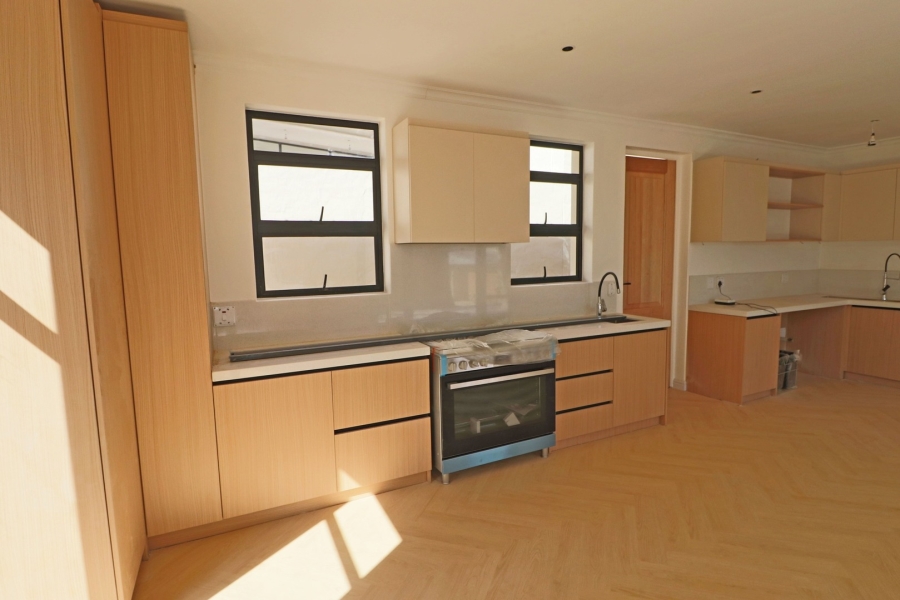 To Let 2 Bedroom Property for Rent in Bryanston Gauteng