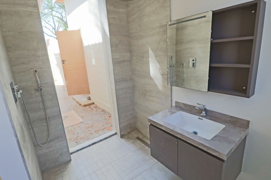 To Let 2 Bedroom Property for Rent in Bryanston Gauteng