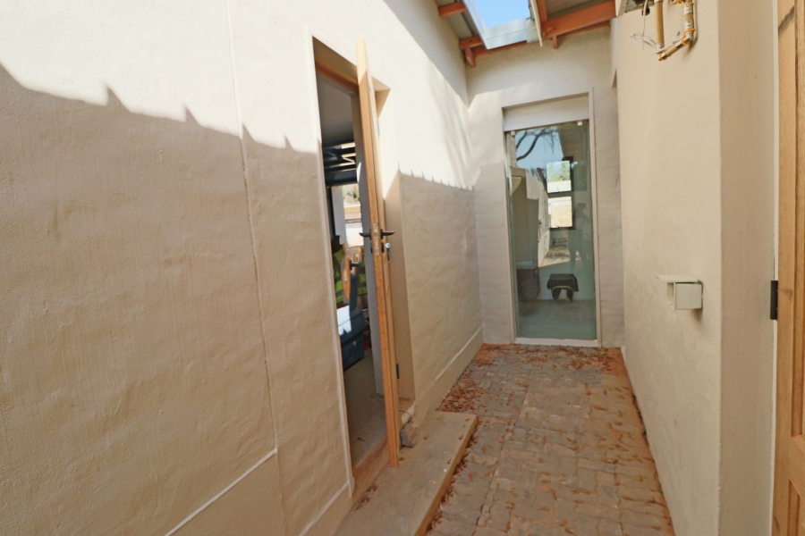 To Let 2 Bedroom Property for Rent in Bryanston Gauteng