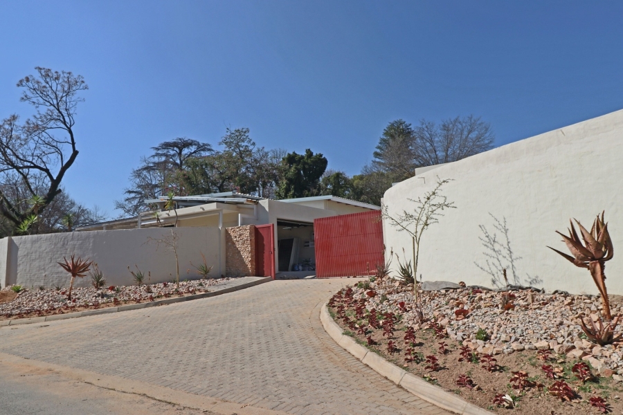 To Let 2 Bedroom Property for Rent in Bryanston Gauteng
