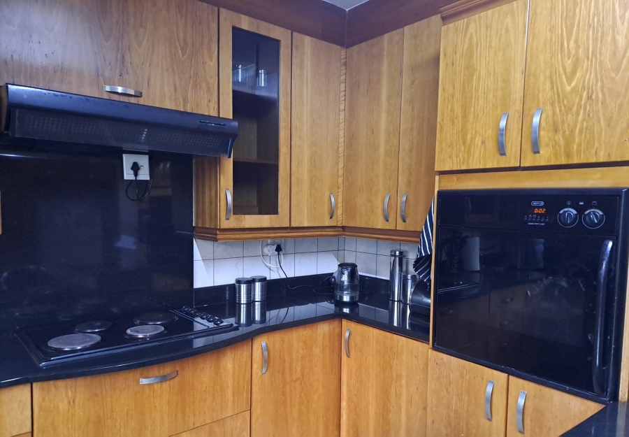 4 Bedroom Property for Sale in Rangeview Gauteng