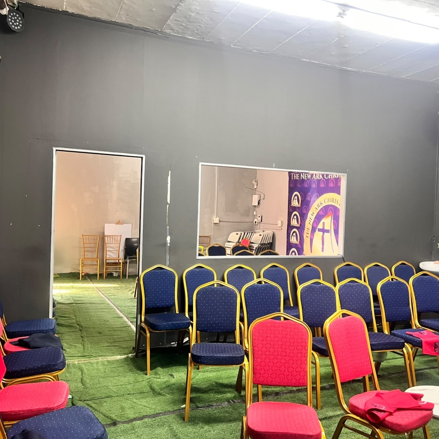 To Let Commercial Property for Rent in Mondeor Gauteng