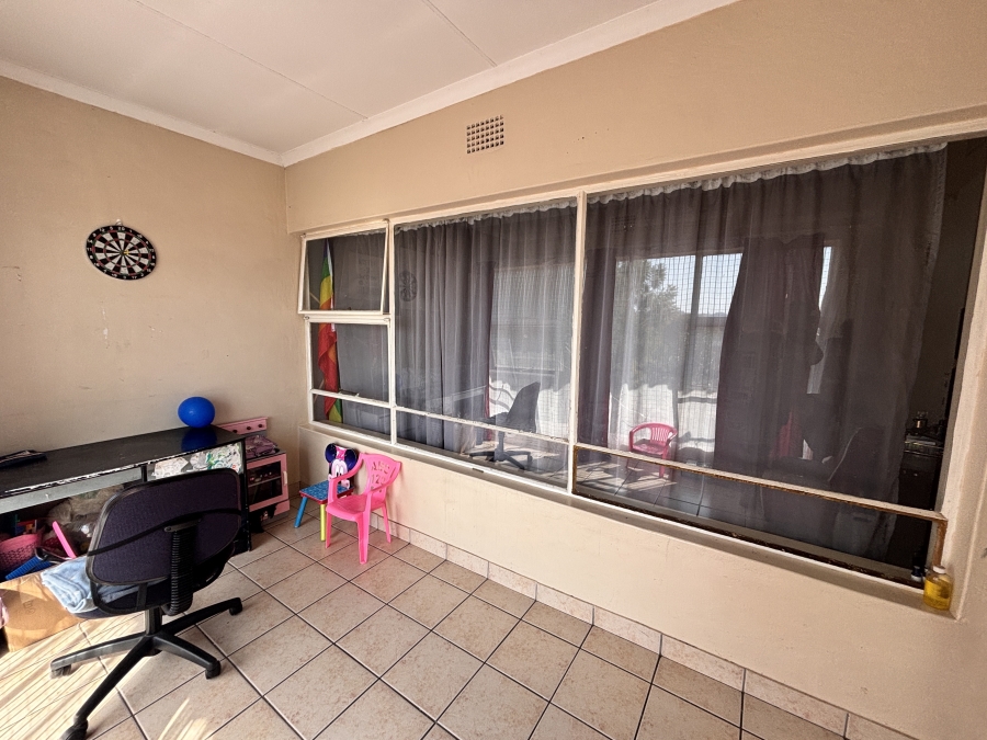 2 Bedroom Property for Sale in Wentworth Park Gauteng