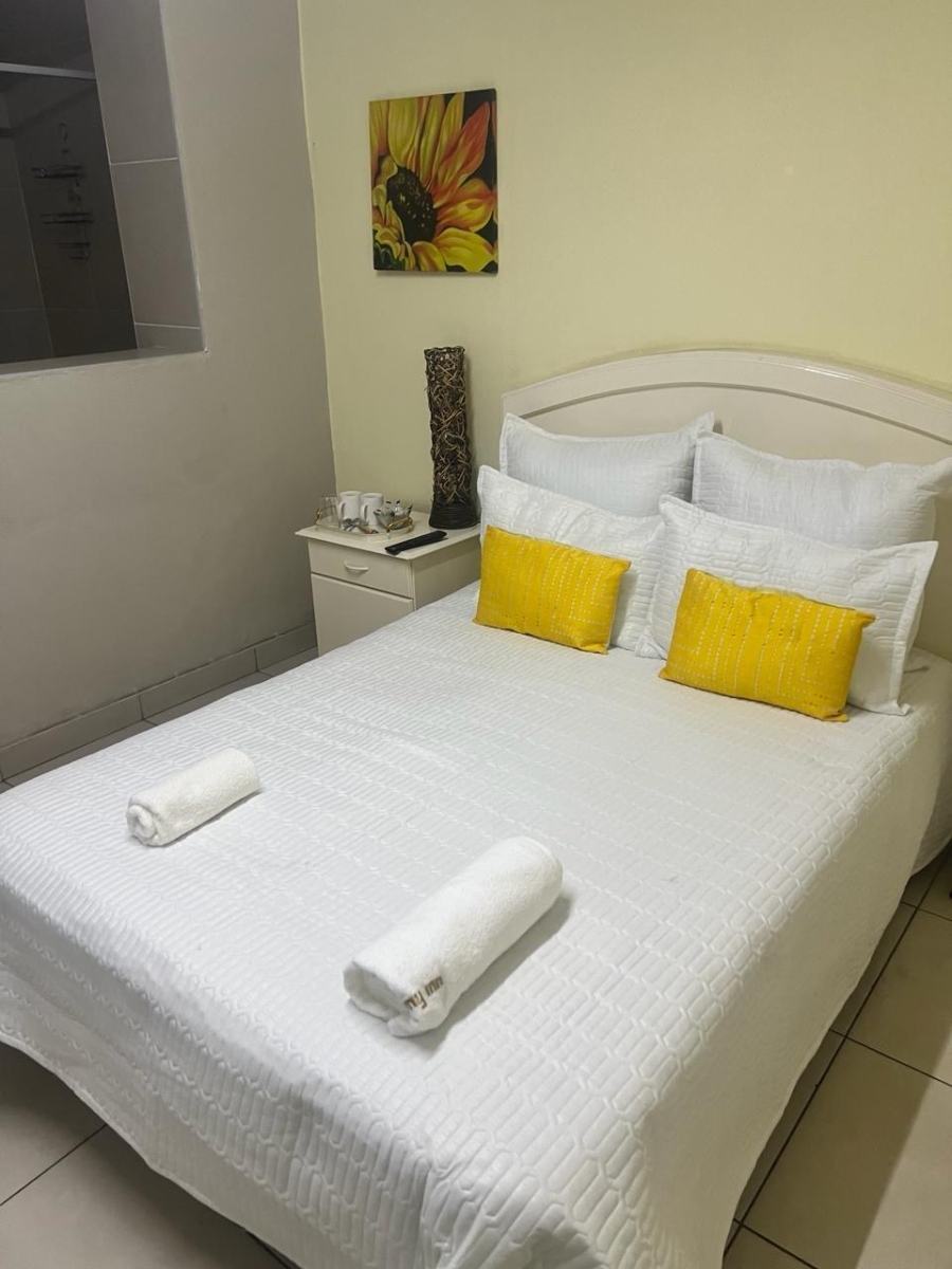 9 Bedroom Property for Sale in Bezuidenhout Valley Gauteng