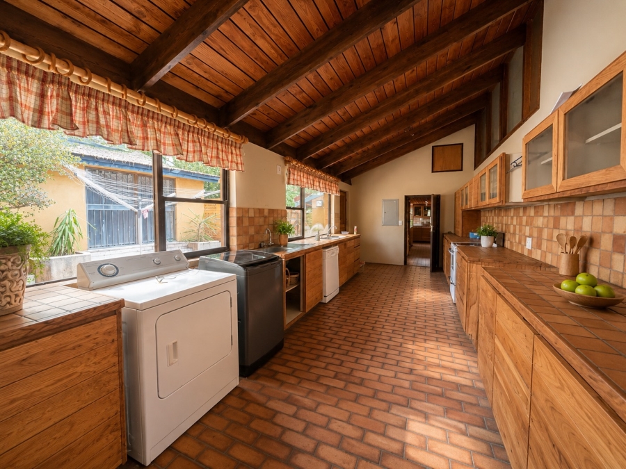 To Let 12 Bedroom Property for Rent in Equestria Gauteng