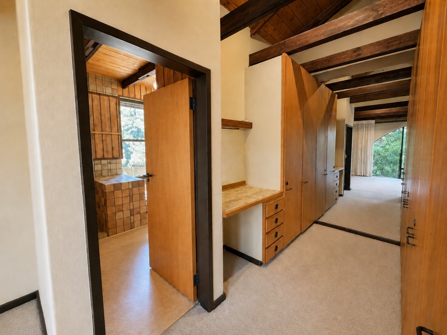 To Let 12 Bedroom Property for Rent in Equestria Gauteng