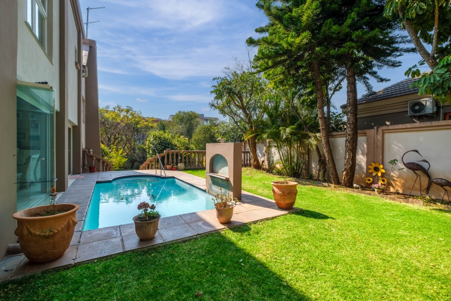 5 Bedroom Property for Sale in Northcliff Gauteng