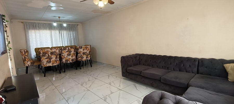 3 Bedroom Property for Sale in Witpoortjie Gauteng