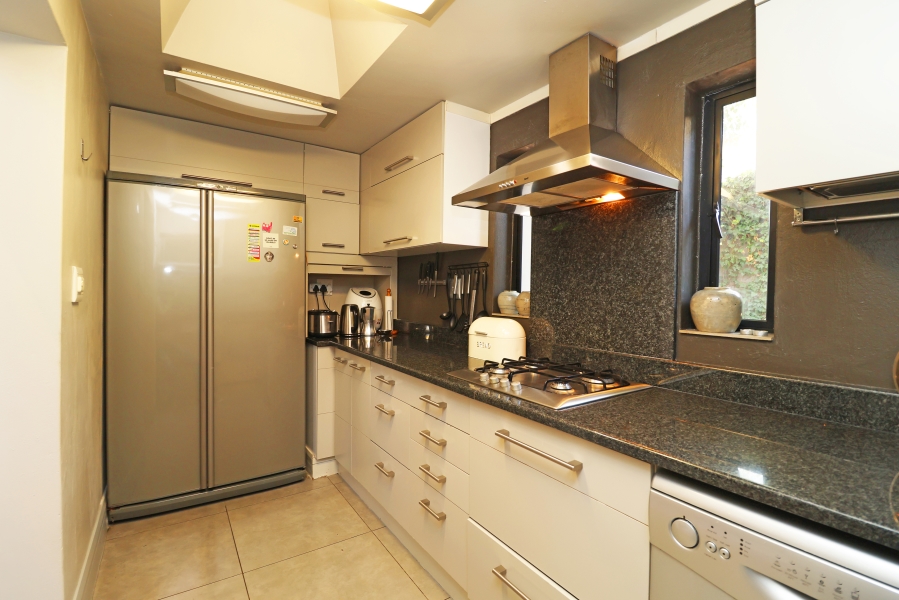 3 Bedroom Property for Sale in Orchards Gauteng