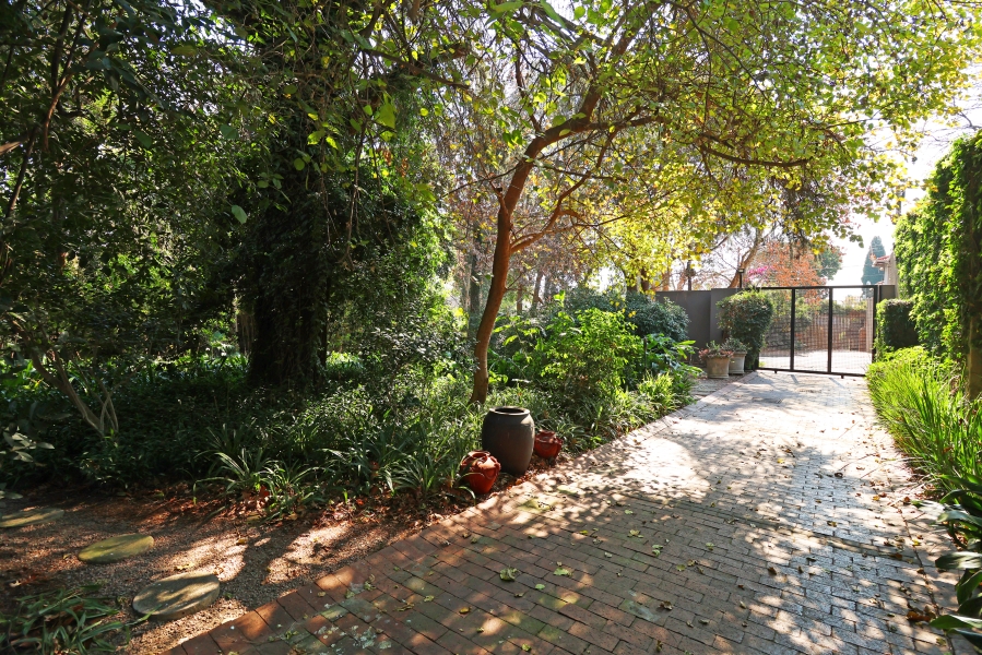 3 Bedroom Property for Sale in Orchards Gauteng