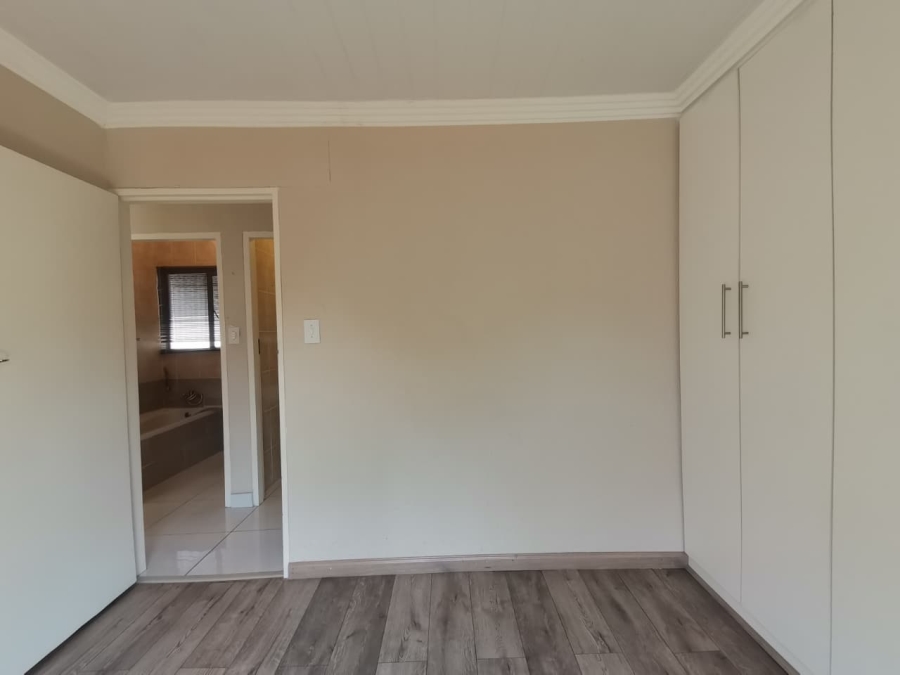 2 Bedroom Property for Sale in Naturena Gauteng