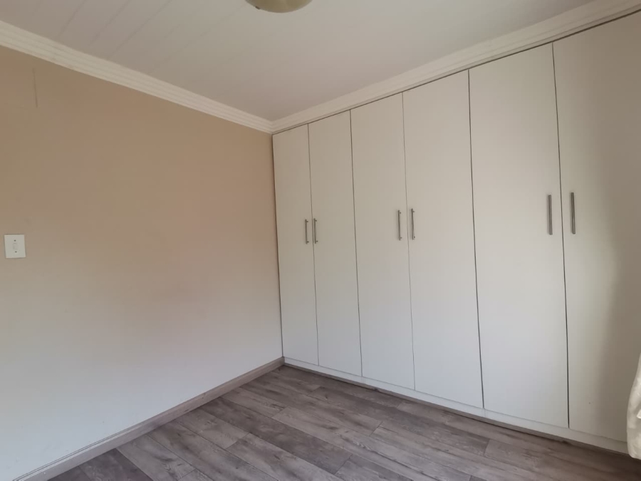 2 Bedroom Property for Sale in Naturena Gauteng