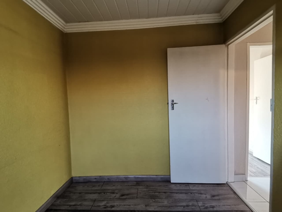 2 Bedroom Property for Sale in Naturena Gauteng