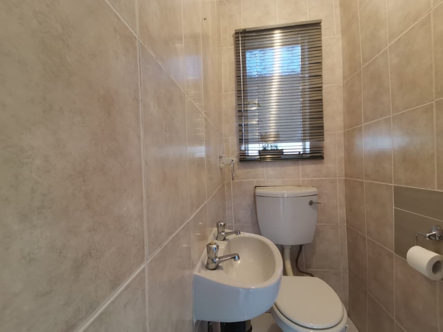 2 Bedroom Property for Sale in Naturena Gauteng