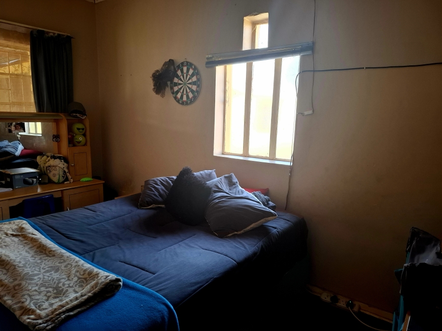 3 Bedroom Property for Sale in Strubenvale Gauteng