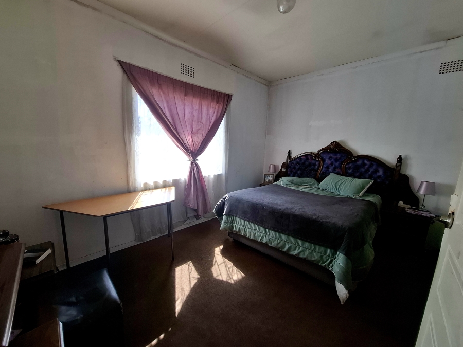 3 Bedroom Property for Sale in Strubenvale Gauteng