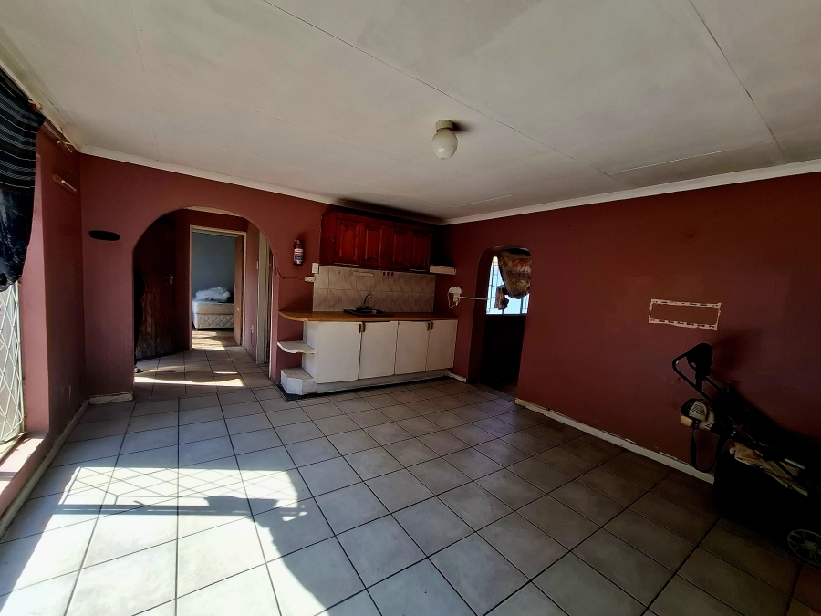 3 Bedroom Property for Sale in Strubenvale Gauteng