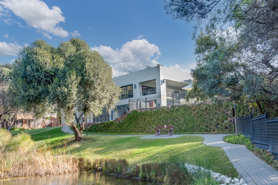 2 Bedroom Property for Sale in Fourways Gauteng