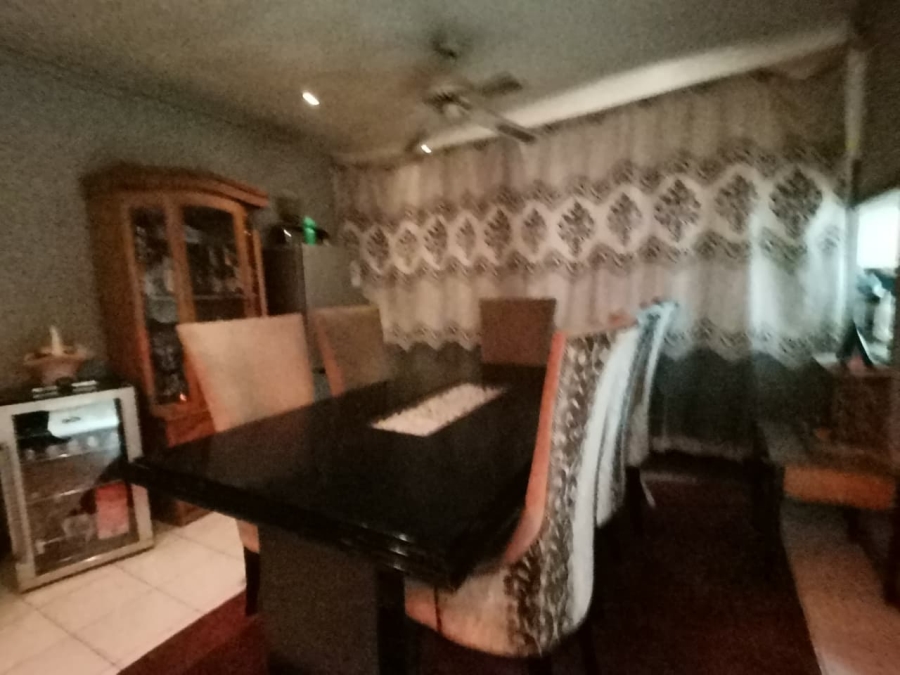 3 Bedroom Property for Sale in Regents Park Gauteng