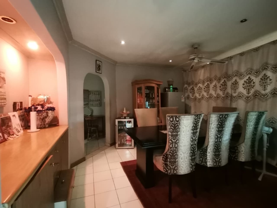 3 Bedroom Property for Sale in Regents Park Gauteng