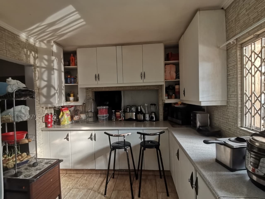 3 Bedroom Property for Sale in Regents Park Gauteng
