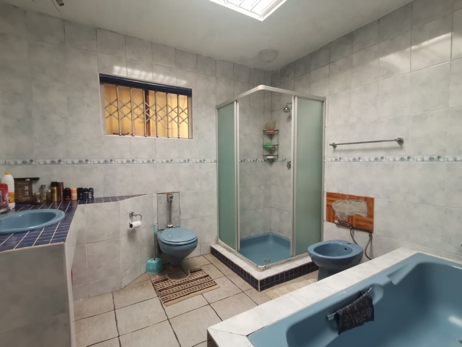 3 Bedroom Property for Sale in Regents Park Gauteng