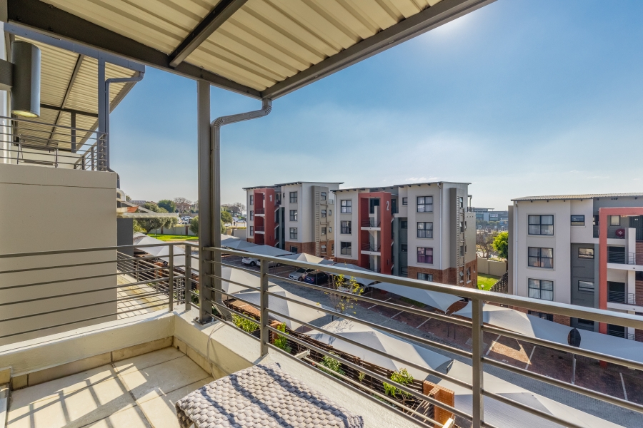 1 Bedroom Property for Sale in Fourways Gauteng