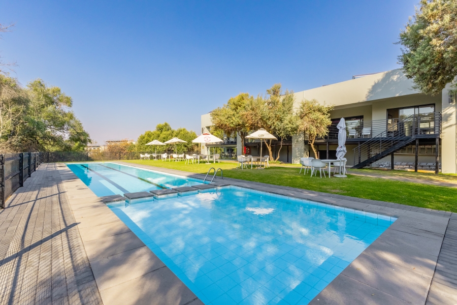 1 Bedroom Property for Sale in Fourways Gauteng