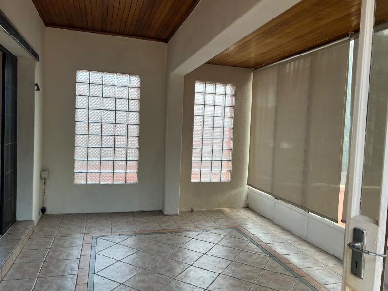 4 Bedroom Property for Sale in Glenvista Gauteng