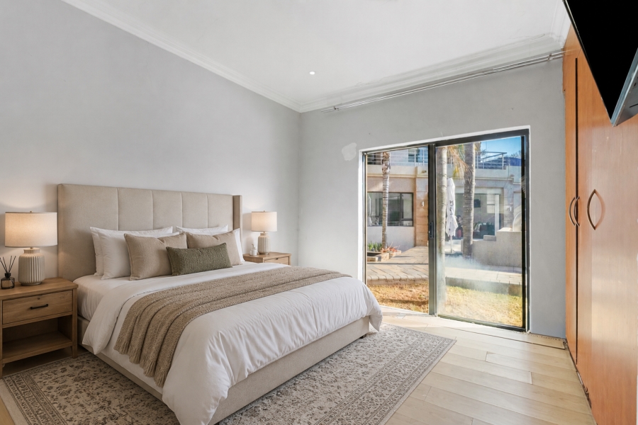 5 Bedroom Property for Sale in Fourways Gardens Gauteng