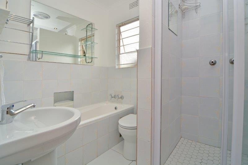 2 Bedroom Property for Sale in Fairland Gauteng