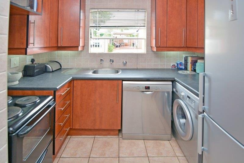 2 Bedroom Property for Sale in Fairland Gauteng