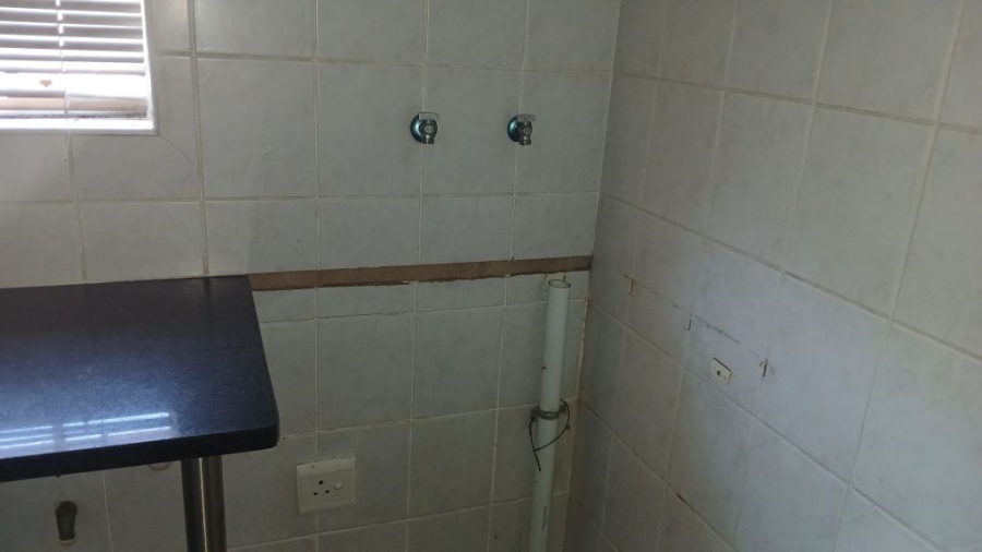 3 Bedroom Property for Sale in Helikonpark Gauteng