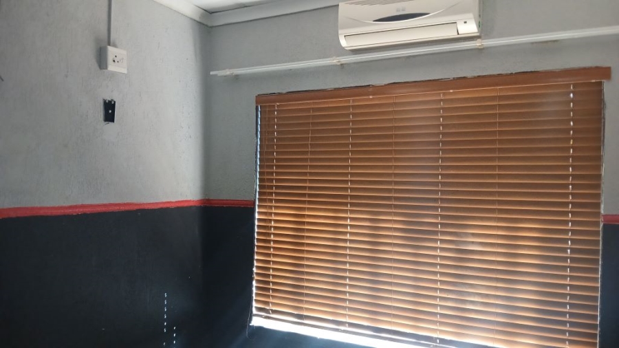3 Bedroom Property for Sale in Helikonpark Gauteng