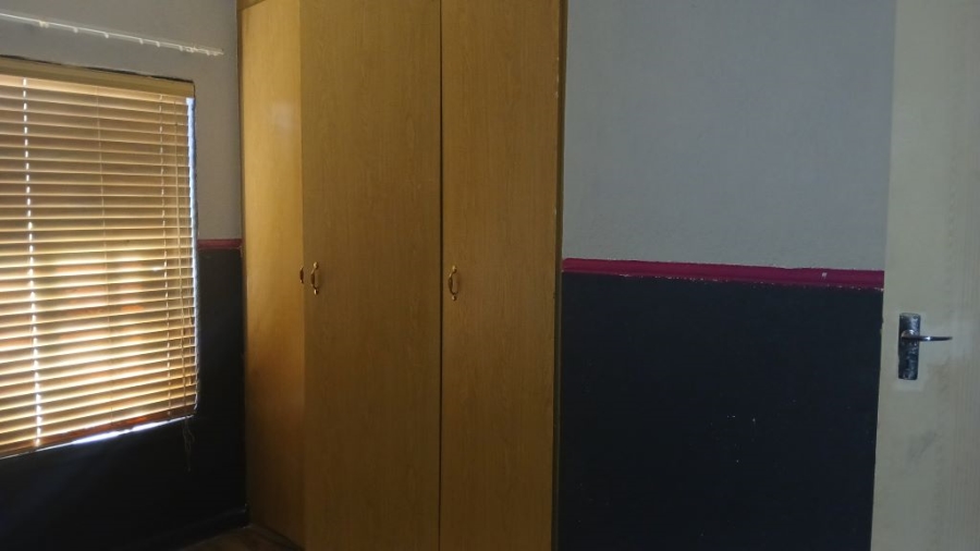 3 Bedroom Property for Sale in Helikonpark Gauteng