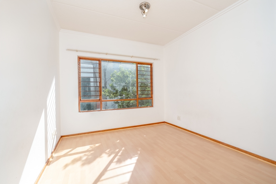 2 Bedroom Property for Sale in Lonehill Gauteng