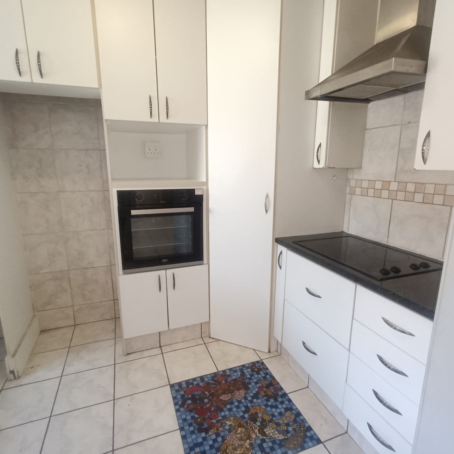 To Let 3 Bedroom Property for Rent in Albertskroon Gauteng