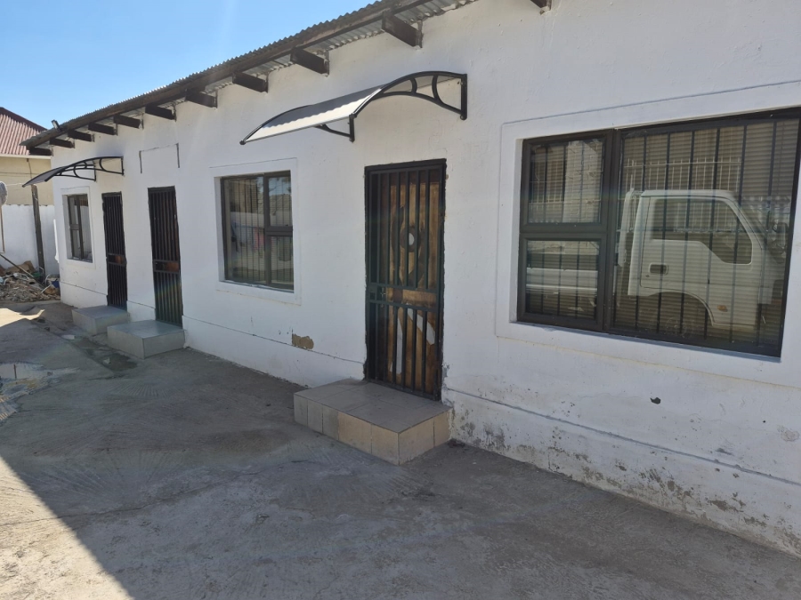 10 Bedroom Property for Sale in Delville Gauteng