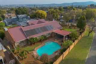 4 Bedroom Property for Sale in Albemarle Ext 2 Gauteng