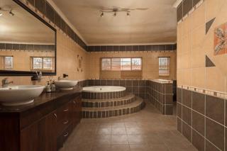 4 Bedroom Property for Sale in Albemarle Ext 2 Gauteng
