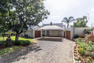 3 Bedroom Property for Sale in Brackendowns Gauteng