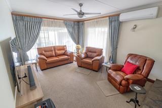 3 Bedroom Property for Sale in Brackendowns Gauteng