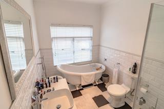 3 Bedroom Property for Sale in Brackendowns Gauteng